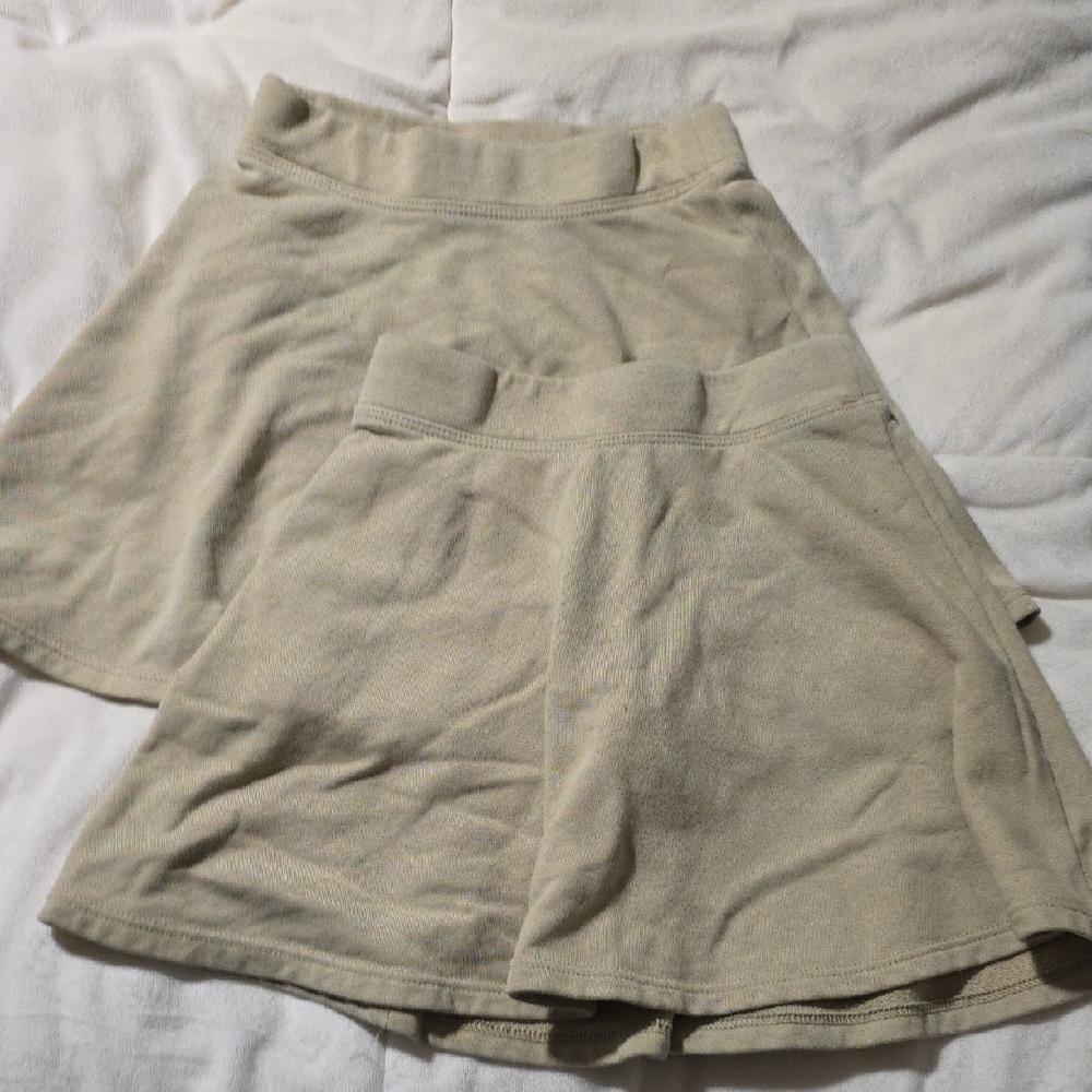 2 The Children's Place Tan Skorts Set